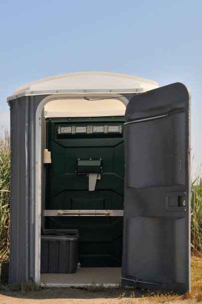 Best Porta potty delivery and setup  in Fairfield, TX